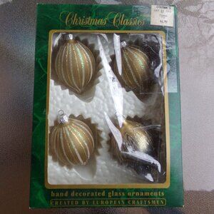 Vintage Christmas Classics Hand Decorated Glass Glitter Ornaments